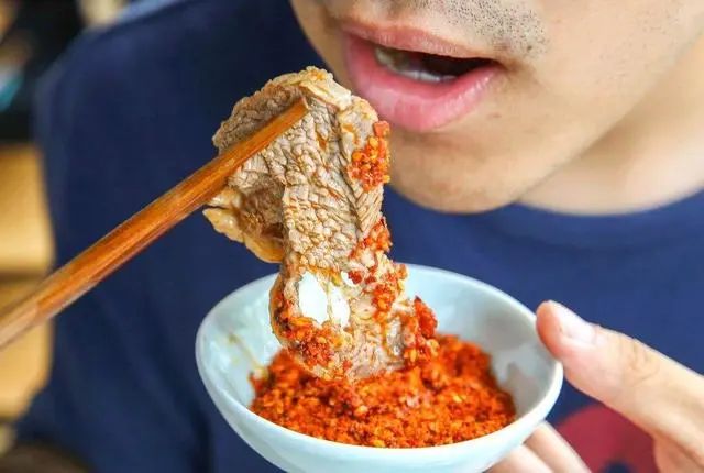 男人吃腰子能养肾？医生：真正补肾的是这4物，可能多数人不爱吃