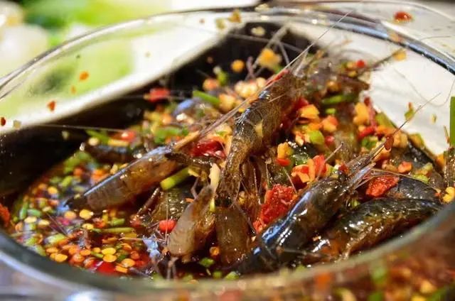 这4种食物容易有“寄生虫”，开水可能烫不死，吃之前要小心
