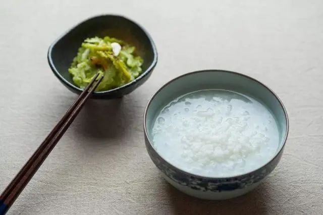老年痴呆可“潜伏”34年！你以为的好习惯，其实都是痴呆元凶
