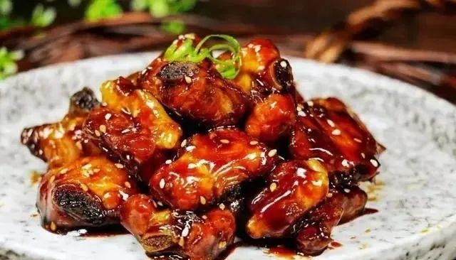 上海最出名的6大本帮菜，浓油赤酱，色浓味厚，北方人吃过都说好