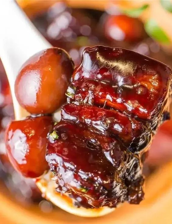 上海最出名的6大本帮菜，浓油赤酱，色浓味厚，北方人吃过都说好