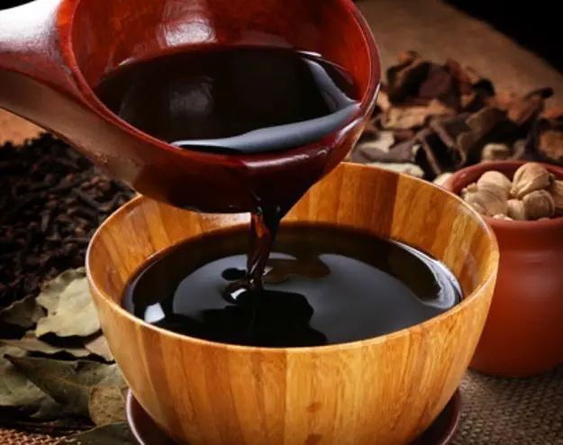 酱油，是癌症的“催化剂”吗？提醒：真该少吃的，或是3种调味品