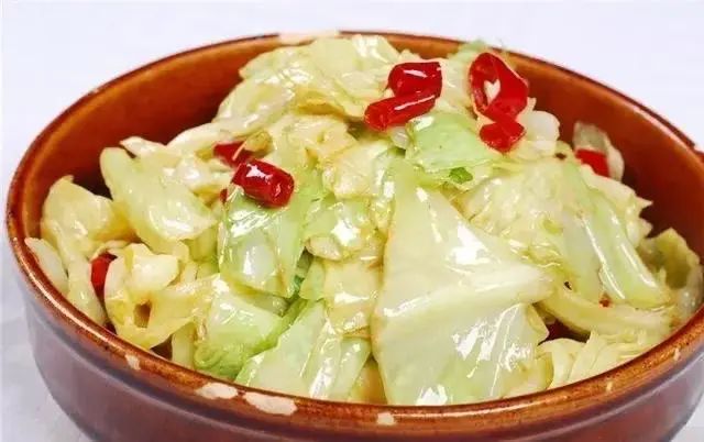 特殊时期，5种菜好吃不贵，多少囤一点营养耐保存，不出门最安全