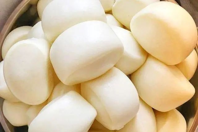 胃病不能吃“馒头”？医生建议：想要养胃，尽量避开这4物
