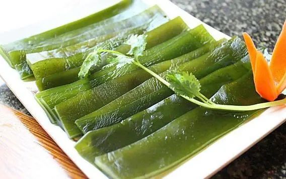 甲状腺的“黄金伴侣”，香菇未上榜，榜首坚持吃，结节慢慢消散
