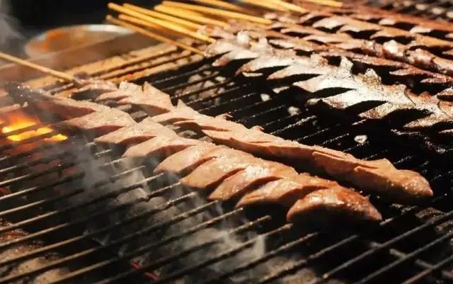 猪身上“最精华”的5块肉，曾经穷人不稀吃，网友：今有钱难买到