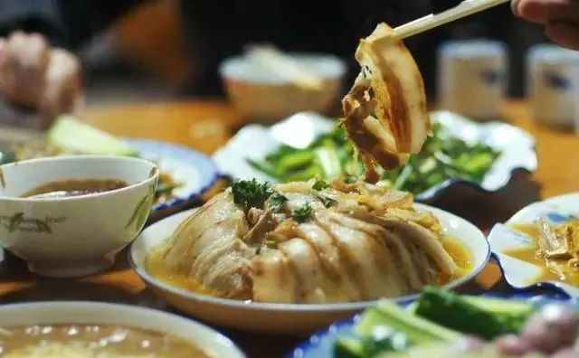 广东人喝酒必上的4个“硬菜”，道道经典好吃，北方人尝过都说好