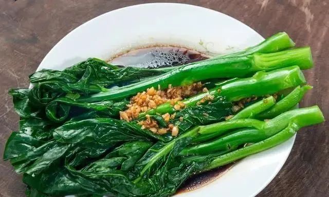 广东人喝酒必上的4个“硬菜”，道道经典好吃，北方人尝过都说好