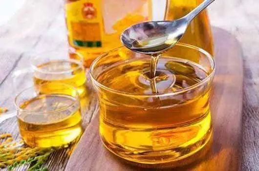 升糖大户被揪出，提醒：不想血糖高，这5种食物趁早戒掉！
