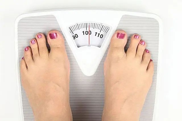 多走路人长寿？其实，人到了55岁，更应做好4件事，或比走路管用