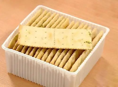 胃或“讨厌”这8种食物，医生：能少吃就少吃，胃或会感谢你