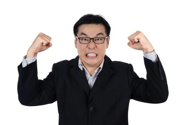 加速男性衰老的行为，抽烟喝酒不算什么，第一个多数人忍不住