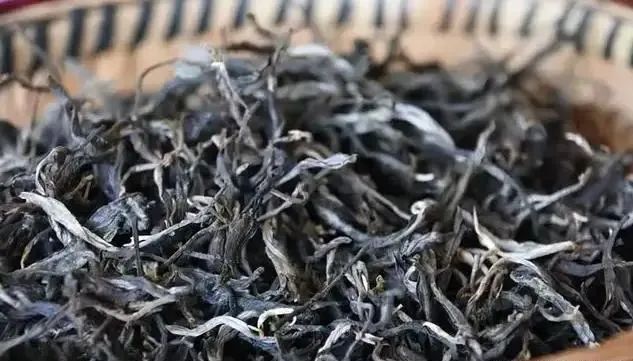 建议中老年人：春天喝茶要讲究，牢记2喝2不喝，顺应季节身体好