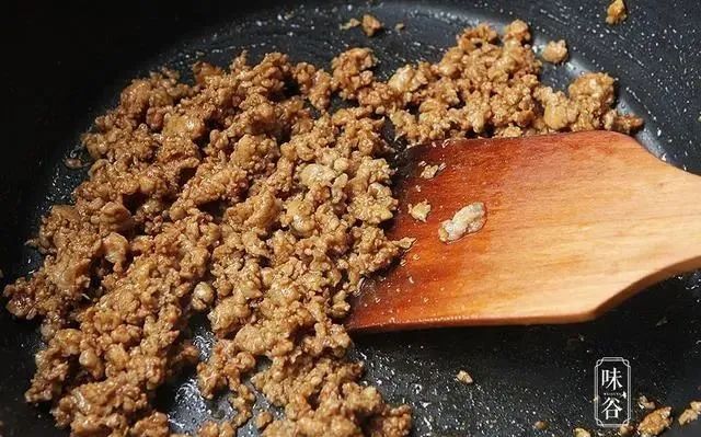 春天，多给孩子吃5种“护眼菜”，富含“叶黄素”，早吃早好