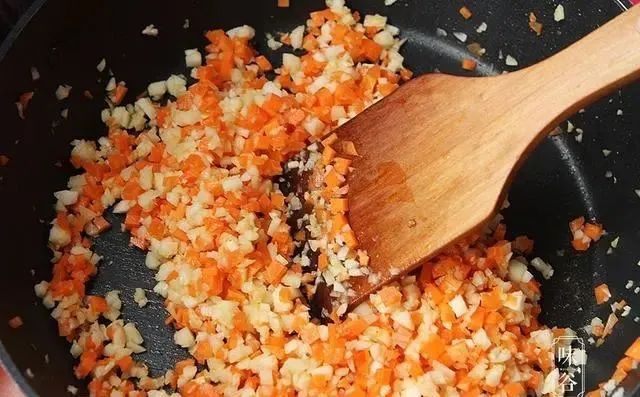 春天，多给孩子吃5种“护眼菜”，富含“叶黄素”，早吃早好