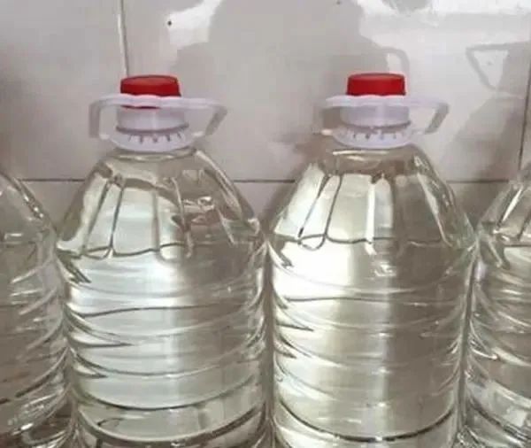 建议大家，如果不差钱，这3种白酒尽量不喝，大多都是勾兑酒