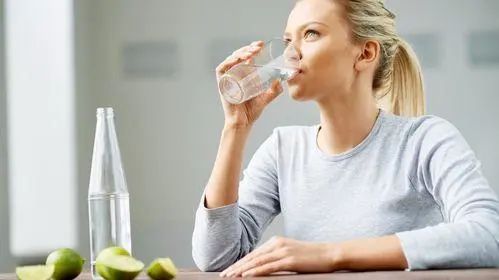 “人工合成”的垃圾食品或已公布，别再当成宝了，望大家尽早远离