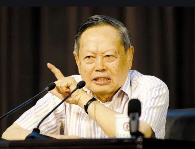 物理学家杨振宁，年龄已达百岁，长寿秘诀是什么？四件事值得借鉴