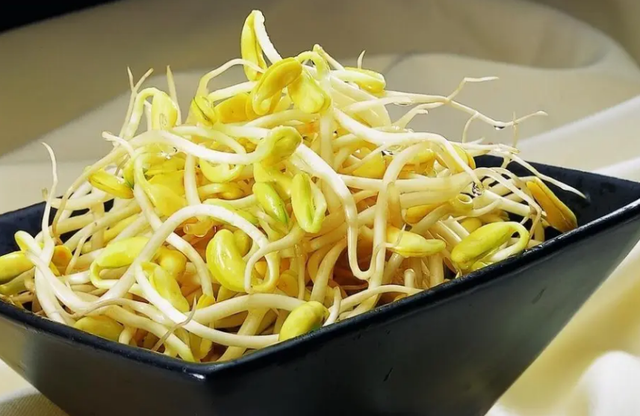 天然“降酸王”出炉，不是芹菜，隔三岔五吃点，或让痛风不来扰