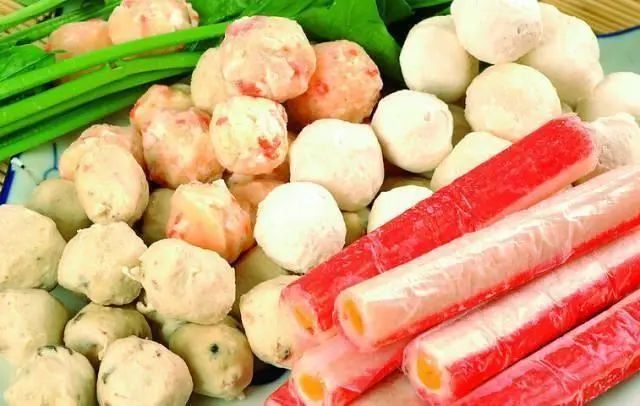 人工合成“垃圾食品”已列出：蟹柳排最后，榜首很多人爱吃
