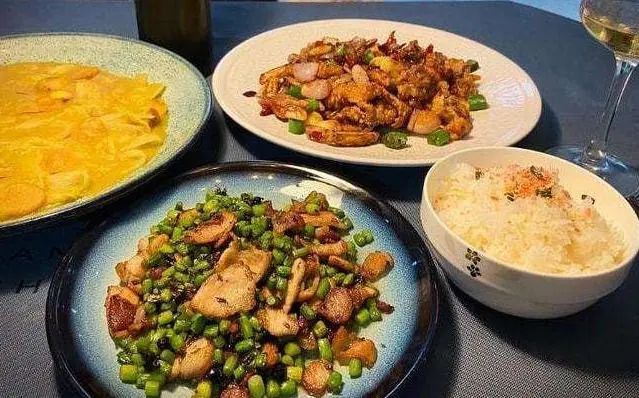 早餐不能吃“小米粥”？医生：不仅小米粥，6种早餐，请撤下饭桌