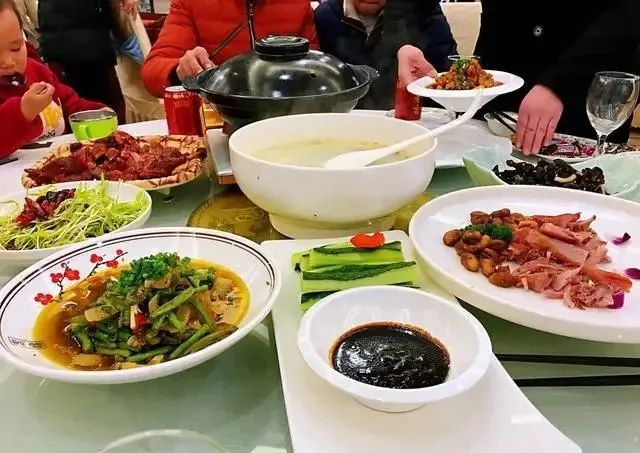 饭店从不洗的6道菜，懂行人去吃饭从来不点，多数人却很爱吃