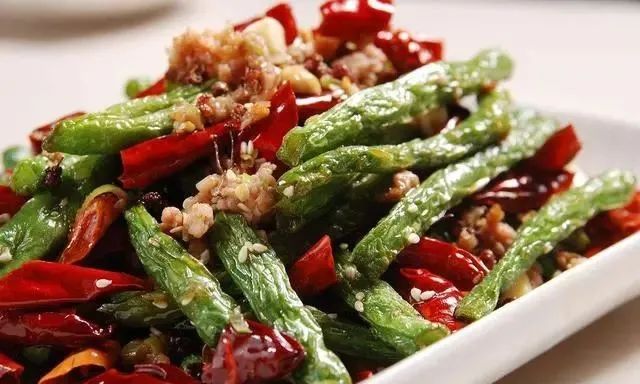 饭店从不洗的6道菜，懂行人去吃饭从来不点，多数人却很爱吃