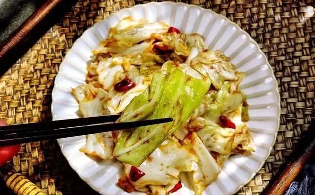 饭店从不洗的6道菜，懂行人去吃饭从来不点，多数人却很爱吃