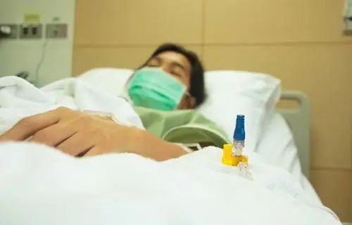 “无效治疗”应被曝光？医生坦言：很多手术无需做，很多药不用吃