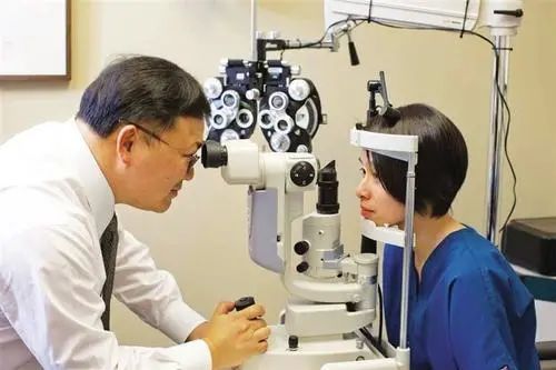 为啥医生不做近视眼手术？难道真的有副作用吗？眼科医生道出实情