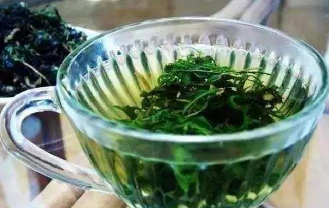 脂肪肝的“克星”已找到，3种食材，每天吃点，给肝脏“刮刮油”
