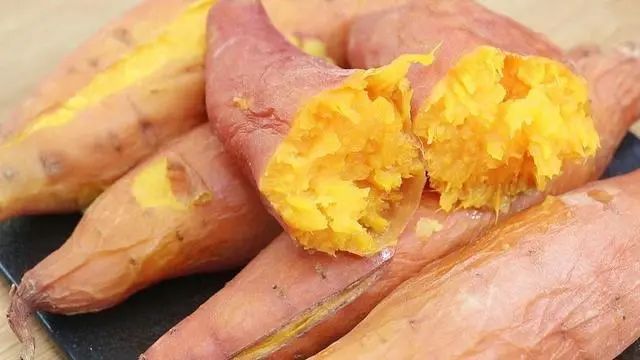 65岁医生劝告家长：春季带娃少吃4物，积食又脾虚，影响娃生长