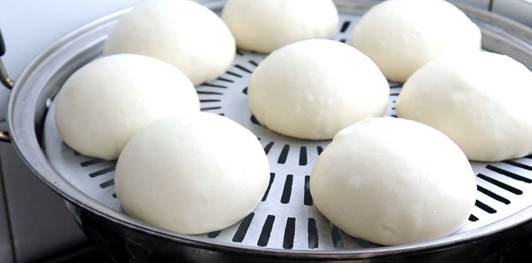 多吃面条对“胰岛”不好吗？医生：若想降低血糖，少吃这3种食物