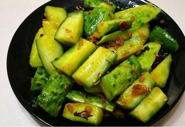 黄瓜的“死对头”或已找到，两者尽量不要一起食用，别不当回事