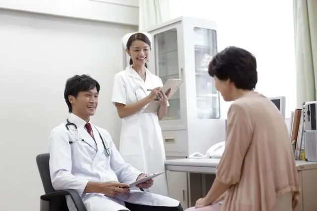 女人有妇科病，嘴巴不会撒谎！6物再馋也别贪吃，炎症或慢慢改善