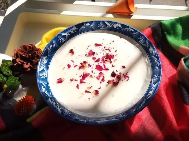 牛奶全是防腐剂，不仅有毒还致癌？医生：四种“假牛奶”趁早拉黑