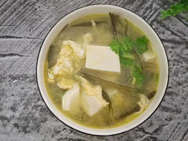 春天易上火，记得多吃“5蔬5果”，含钾丰富，营养清淡不油腻