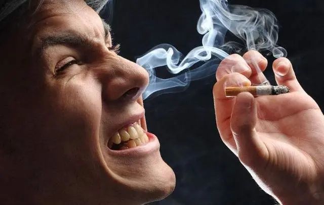 散步对肺脏有好处？医生：肺喜欢3件事，不妨主动做好