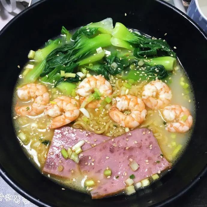 曾经你认为的“垃圾食品”,其实背后都很健康,比如这4种美食