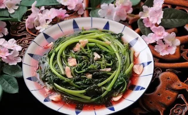 春天，宁可不吃肉，也要吃6种“高钾”食物，增强体质助力成长