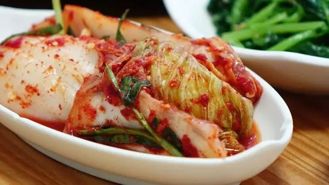 早餐不能吃“大米粥”？医生忠告：不仅是大米粥，这3物也应少碰
