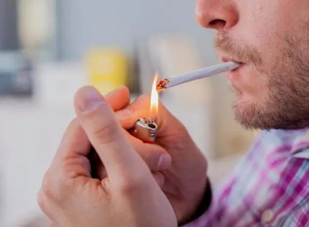 为什么有的老烟民吸烟不得肺癌，还很长寿？研究给出了答案