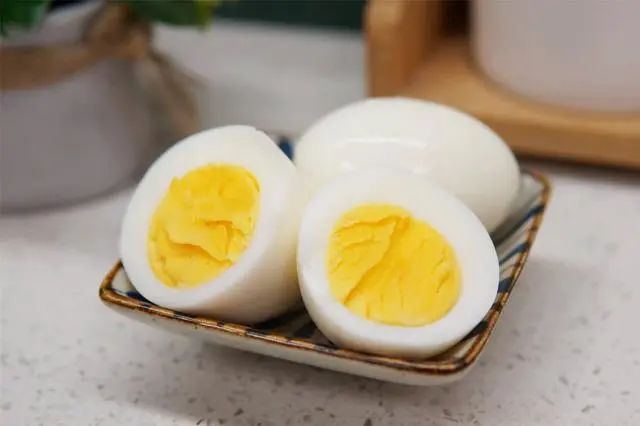 多吃水煮蛋会引起胃炎？建议：尽量常吃3种食物，或对胃更好