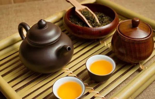 长期吸烟却又坚持喝茶的人，后来都怎么样了？医生说出答案