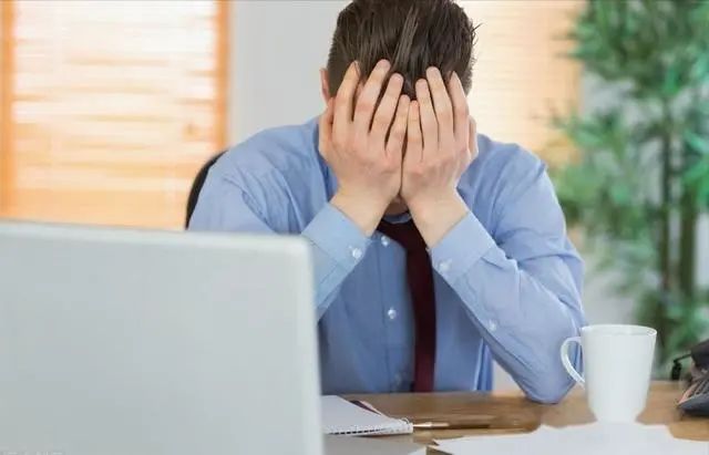 血压高，不能吃大蒜？医生提醒：若想问的血压，及早远离3种素食