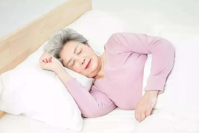 多散步真的对血管好吗？医生直言：过了50，坚持3件事或比运动好