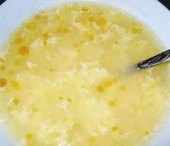 每天坚持喝一碗“开水冲鸡蛋”，4个好处或“慢慢接近”你