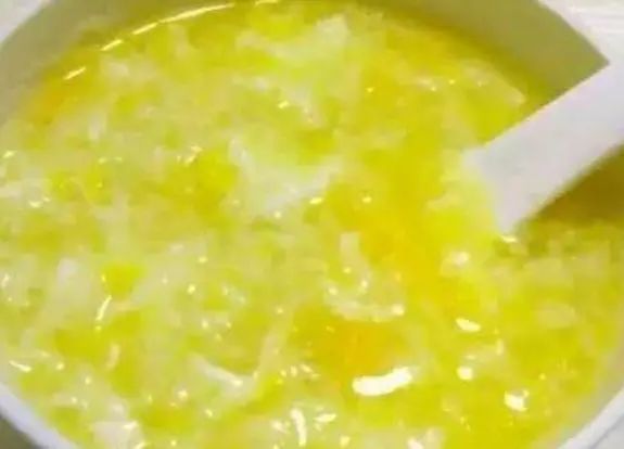 每天坚持喝一碗“开水冲鸡蛋”，4个好处或“慢慢接近”你