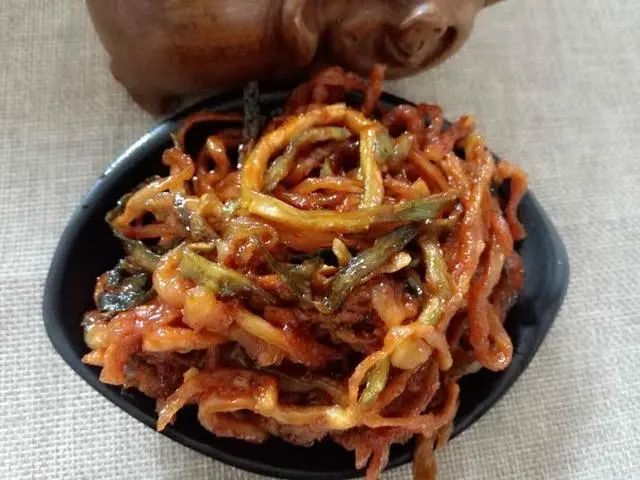 甲状腺结节，不能碰“羊肉汤”？医生：保护甲功，3类早餐应少吃