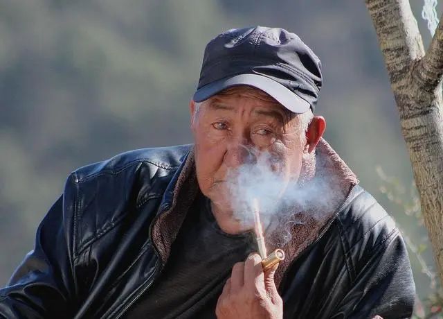 为何“心脏病”越来越多？内科主任：这三件事，劝你别再犯错